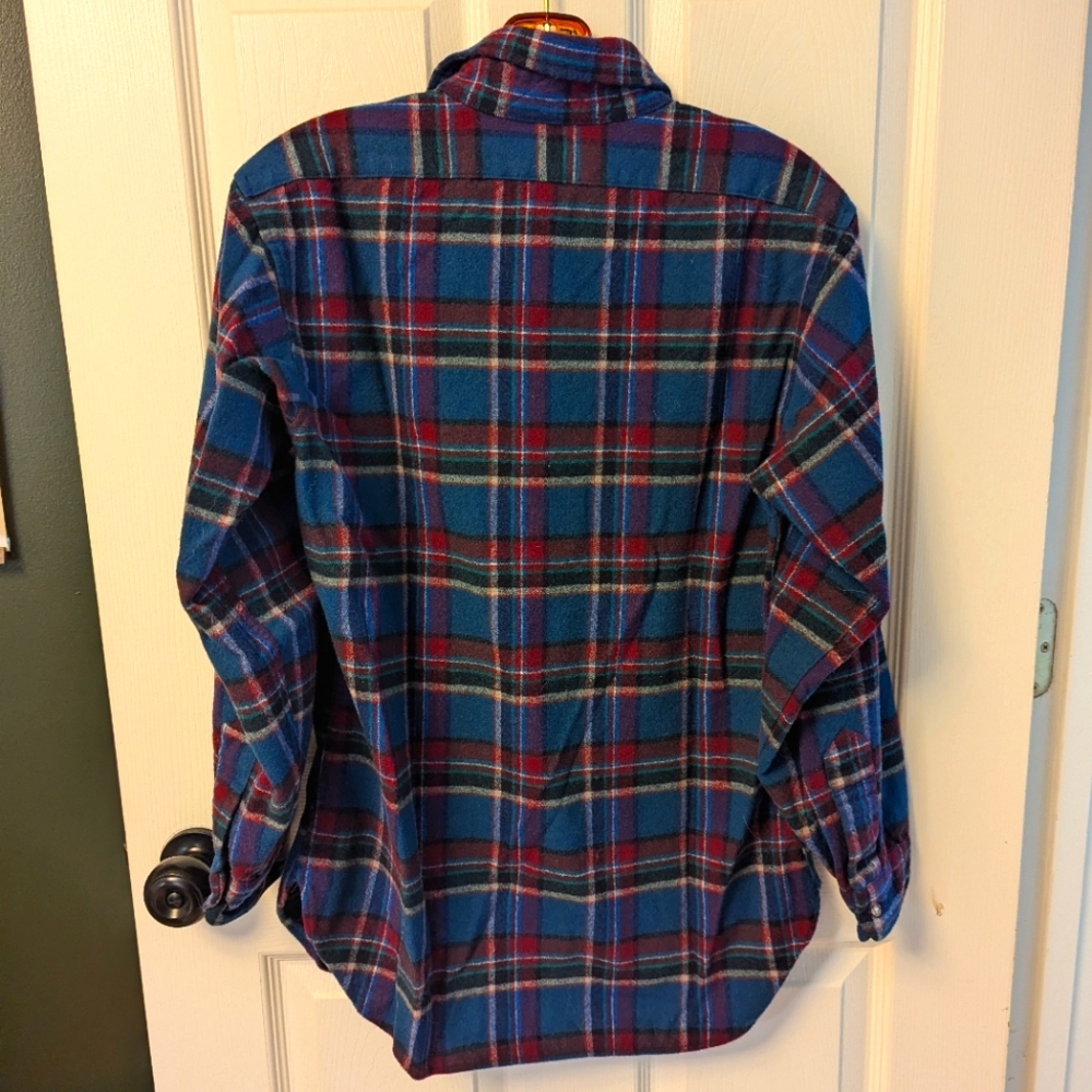 Vintage Pendleton Button-Up, Size Medium - image 3
